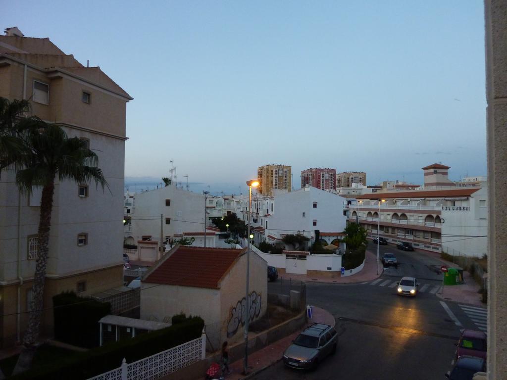The Cozy Apartment Torrevieja Eksteriør billede